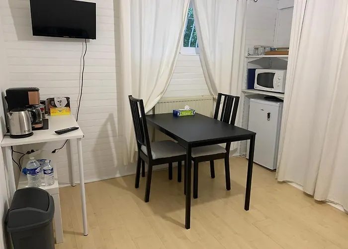 Le Clapot- Les Iris Homestay