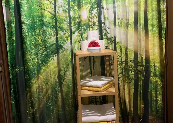 Le Clapot- Les Iris Homestay *