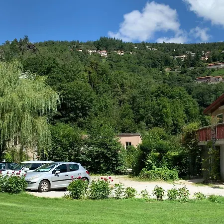 Le Clapot- Les Iris Homestay