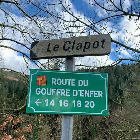 Alloggio in famiglia Le Clapot- Les Iris *