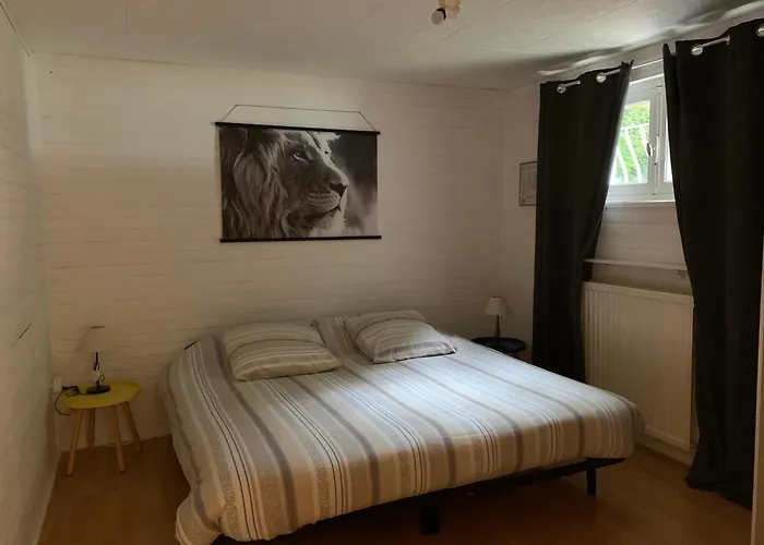Habitación en casa particular Le Clapot- Les Iris